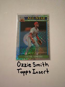Ozzie Smith St. Louis Cardinals Hall of Fame Shortstop Topps Short Print Insert Card.