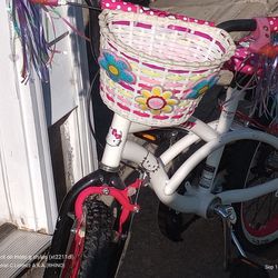 Hello Kitty Girls Bike