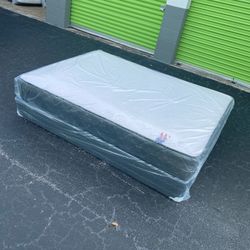 NEW QUEEN REGULAR SET MATTRESS AND BOX SPRING-2pcs 