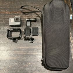 GoPro Hero 5 Black and Karma grip