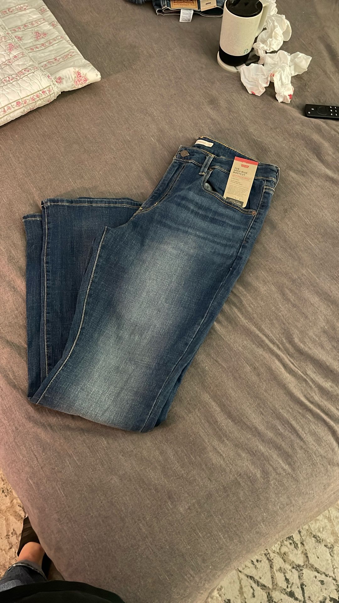 Levi’s High Rise Boot Cut 32/32