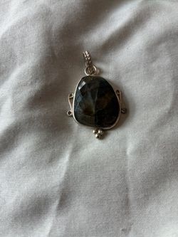 Labradorite gemstone