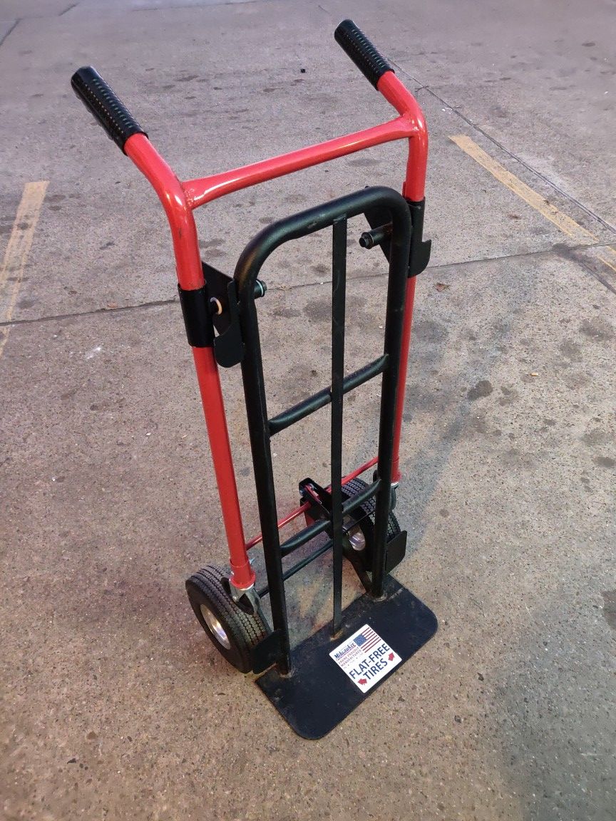 Milwaukee 800lb limit dolly/2 wheels or 4 wheels like new $70