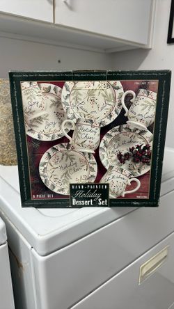 Vintage Capriware 8 Piece Handpainted Holiday Dessert Set – Summerlin