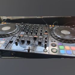 pioneer DDj 1000 SRT with case