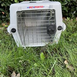 Pet Porter Medium Dog/ Cat Travel Kennel