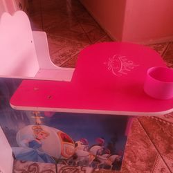 Disney Kids Desk