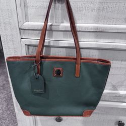 Dooney & Bourke Bag