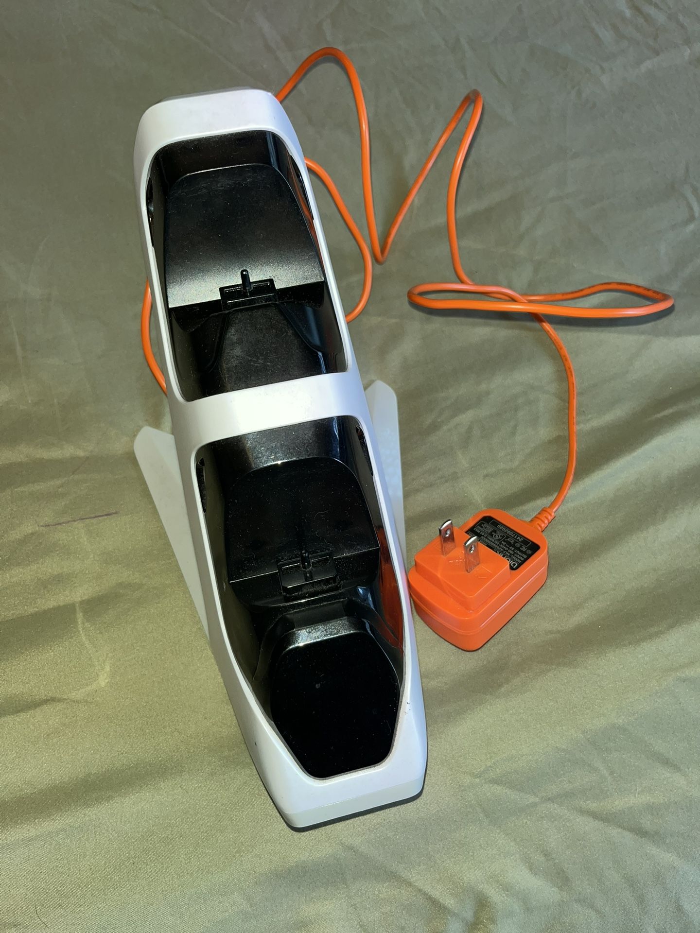 PS5 Bionik Charging Stand