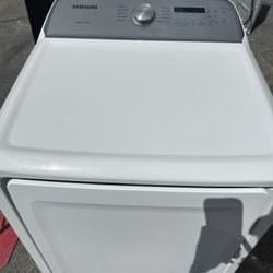 Like New Samsung Dryer