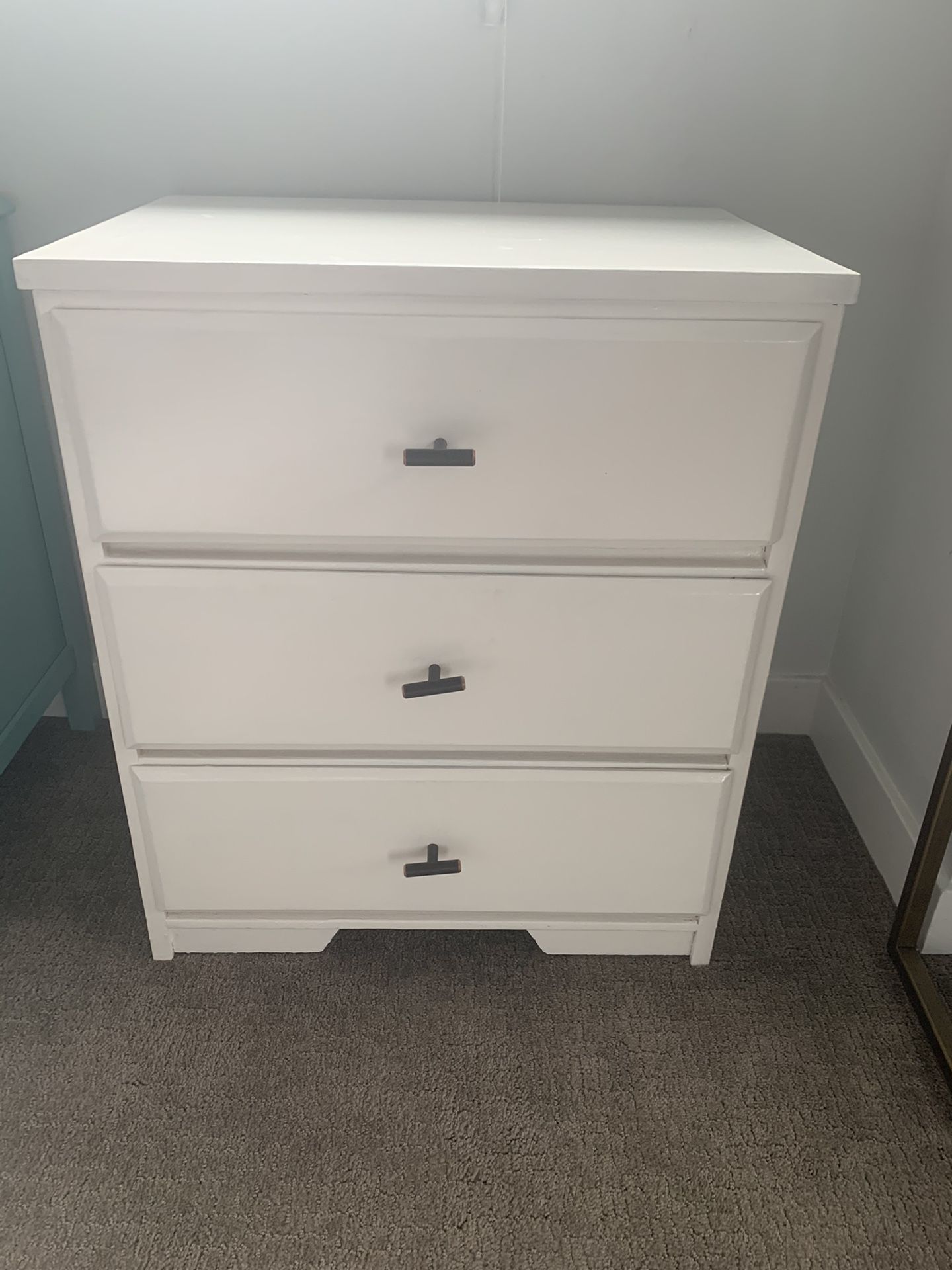 White nightstand, end table or mini 3 drawer dresser