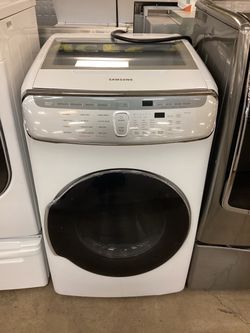 Samsung 7.5 cu.ft. Electric FlexDry Dryer with Steam and Drying Rack on Upper Dryer