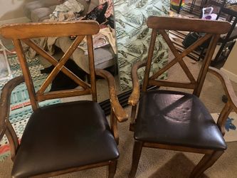 Chairs 🪑