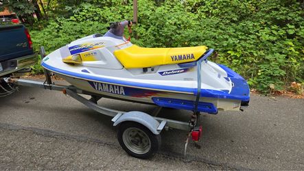 1995 Yamaha WaveRaider Deluxe 700cc