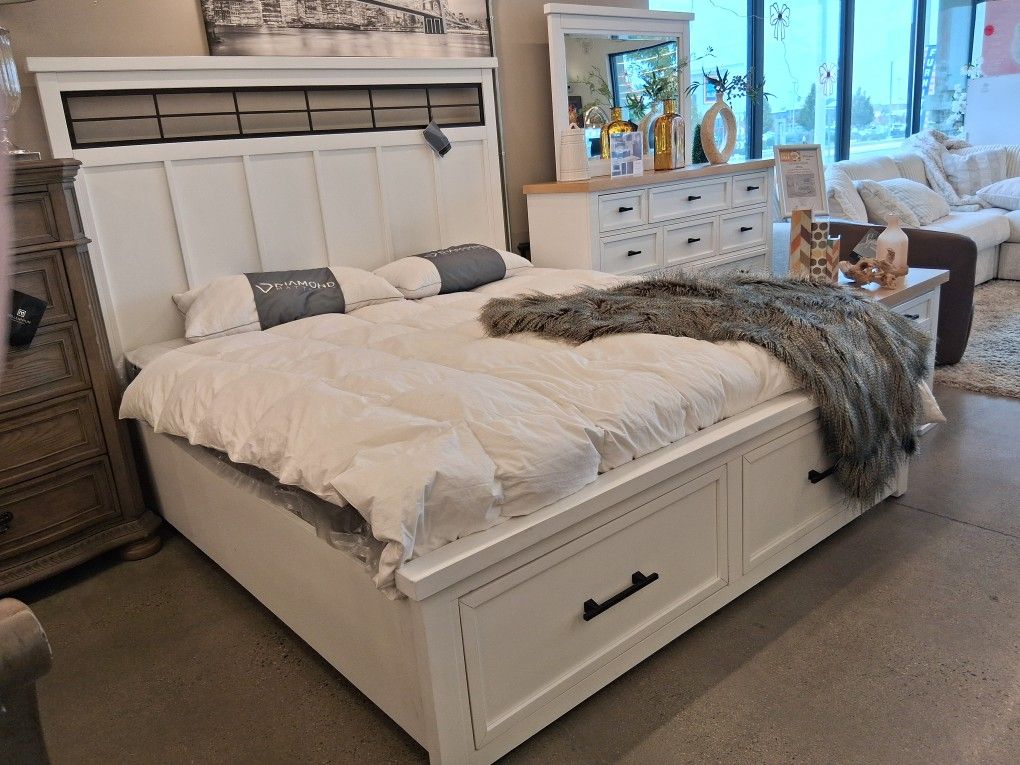 King Size Bedroom Set 4PC