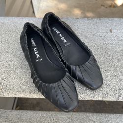 Anne Klein Black Flats 