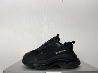 Balenciaga Triple S Sneaker Black 28eu