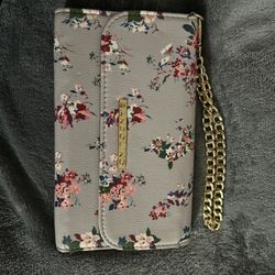 Bandolino Wristlet 