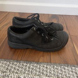 Keen Men’s Leather Black Shoes Size 10