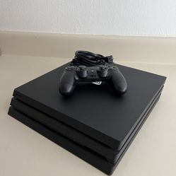 PS4 PRO