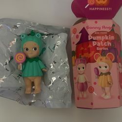 sonny angel frog pumpkin patch series 2025