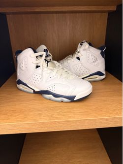 Air Jordan 6 Retro Midnight Navy