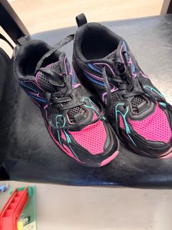 Kids Avis size 4