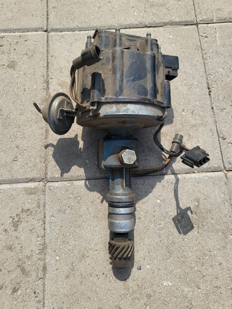 Chevy Chevrolet Distributor V8 Classic Vintage Antique Part Parts