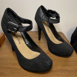 Penny Loves Kenny High Heels