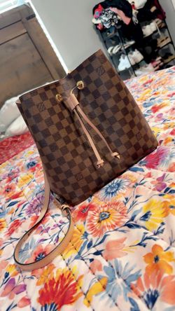 LV purse