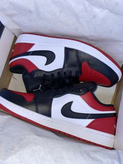 *NEW*AIR JORDAN 1 (SIZE 9)