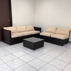 (NEW) $395 Patio Furniture (6pcs) Set Outdoor Sectional Set Wicker Rattan Sofa Chair Set w/ Cushion, Glass Table