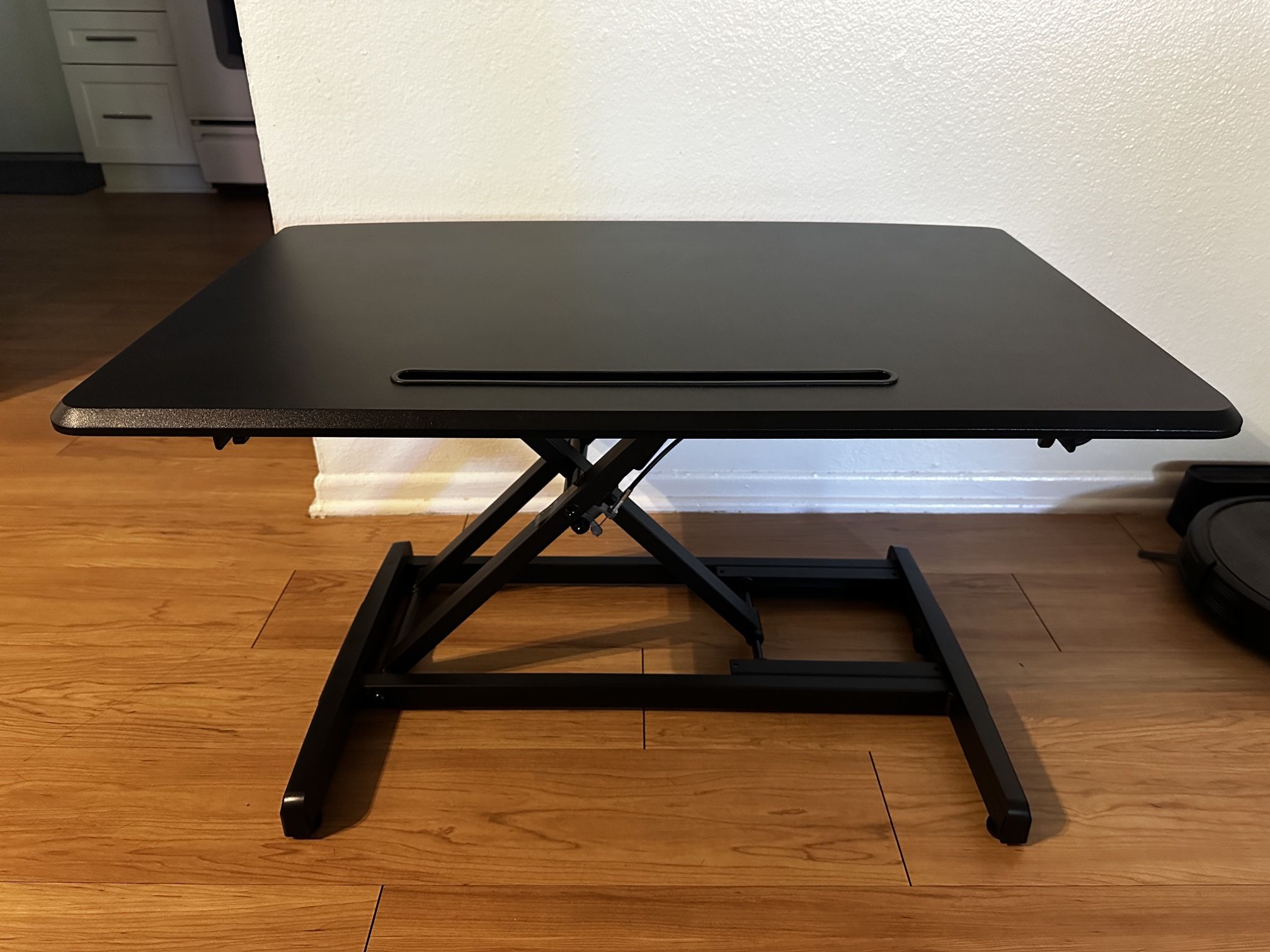 Air Lift Pro Seville Classics Pneumatic Desk Riser