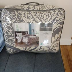brand new bedroom bedding