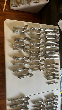 Fork, spoons and knife set