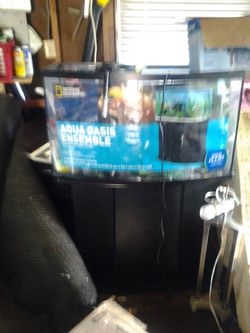 36 gallon bow front aquarium with stand Aquarium has crack