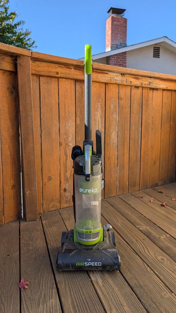 Eureka Airspeed Vacuum