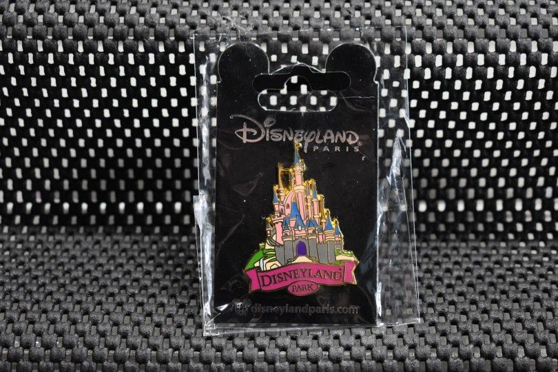 Disney Disneyland Park Paris Castle Sleeping Beauty Castle Pin