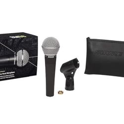 Shure SM58 Legendary Vocal Microphone