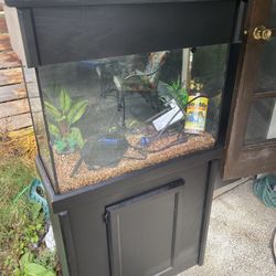 20-30gal Tank W Stand 