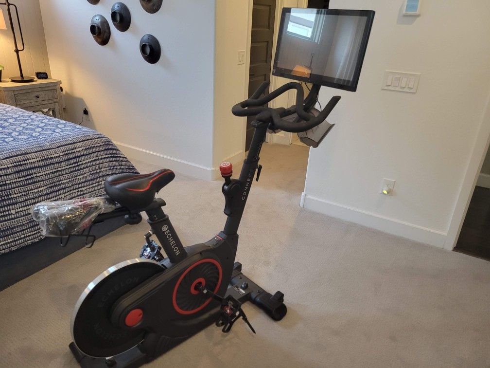 Echelon EX-5s Smart Connect Fitness Bike