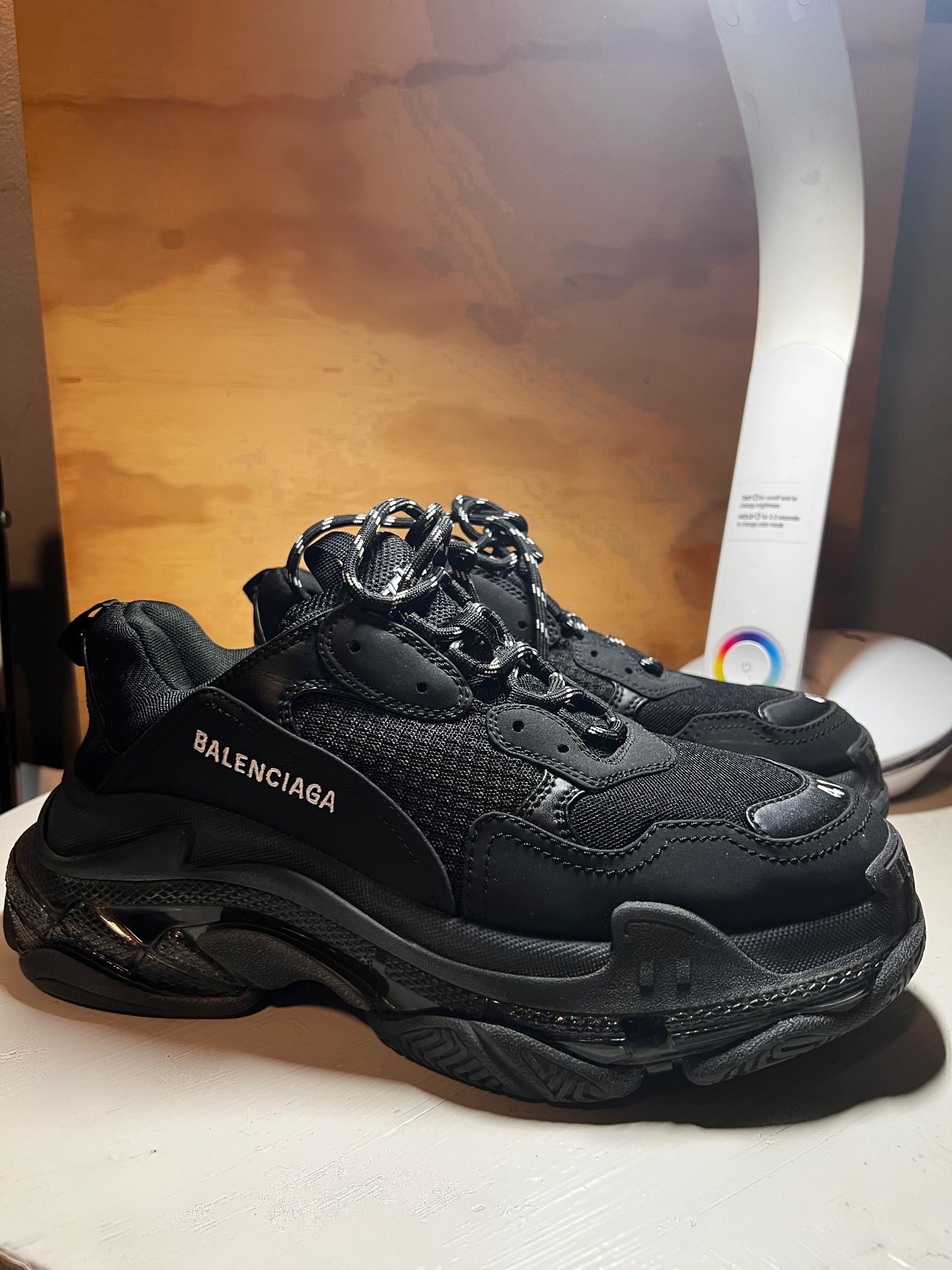Balenciaga TRIPLE S CLEAR SOLE IN BLACK & White