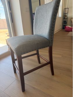 Bar stools set of 4