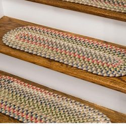 Stair Treads -Brown 8"x28" (Set 7)