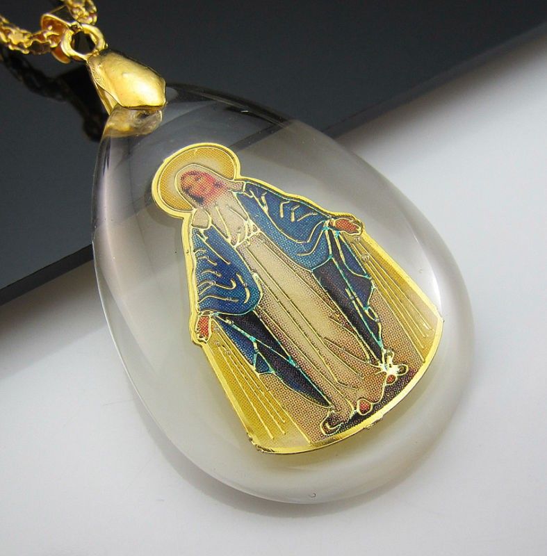 Necklace pendant