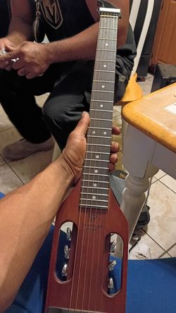 Traveler guitar