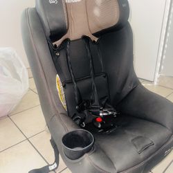 Car seat 