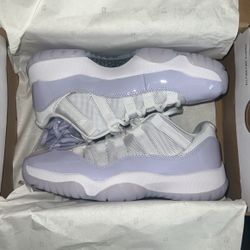 Jordan retro 11 Low ‘Pure Violet’