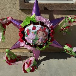 Baby Strawberry Shortcake Regular Star Pinata 