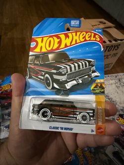 Hotwheels CLASSIC '55 NOMAD $3